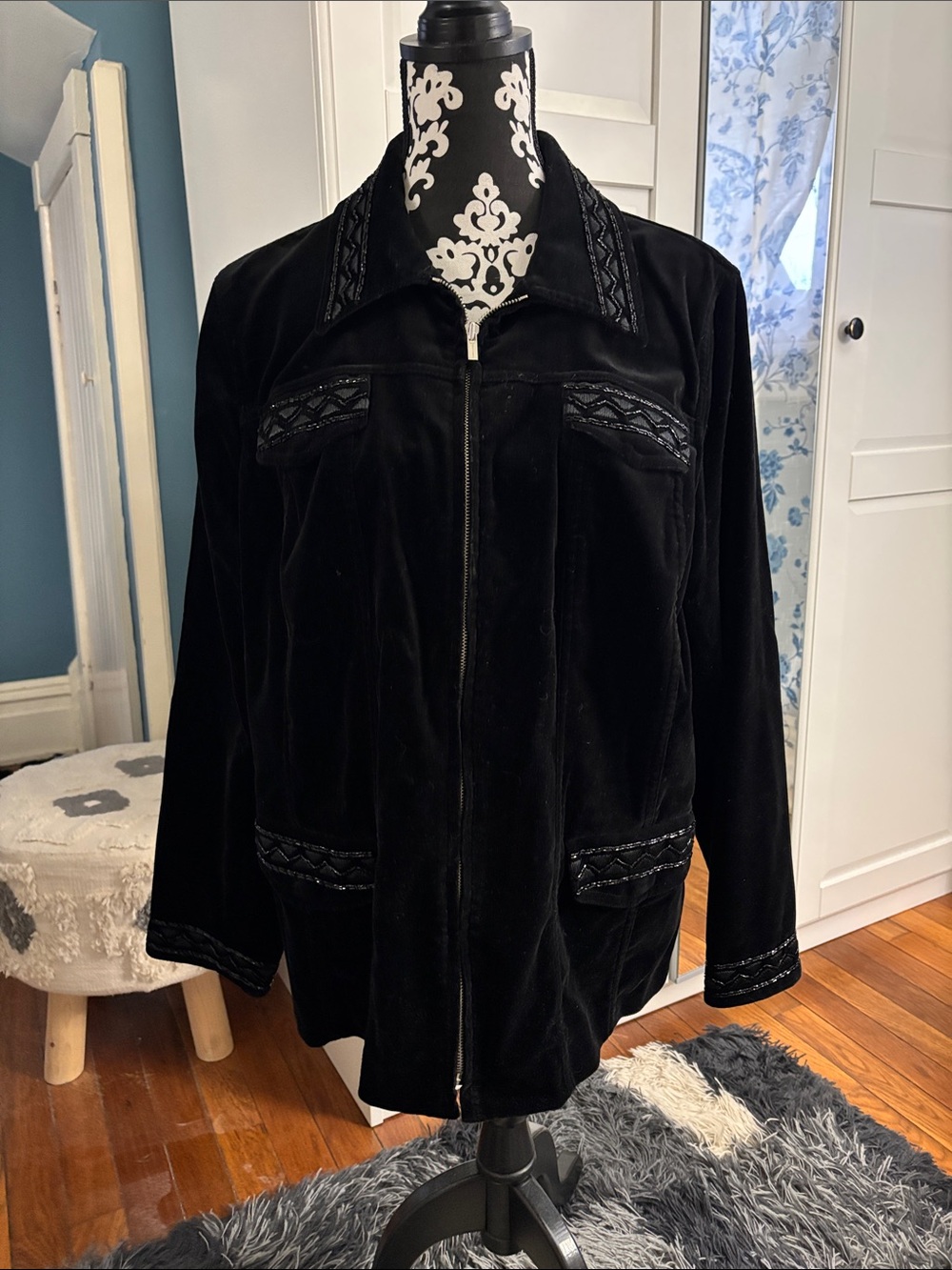 Jones New York Stretch Black Velvet Beaded Jacket Blazer Size 1X